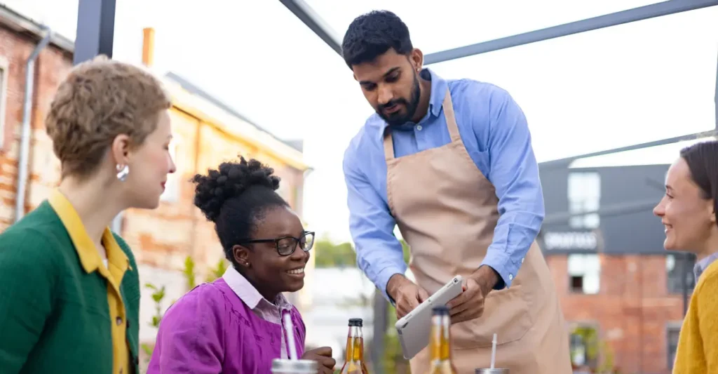 Increase your restaurant’s sales by 30% with a restaurant QR menu